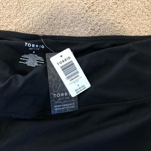 Work out leggings. Torrid size 4 NWT
